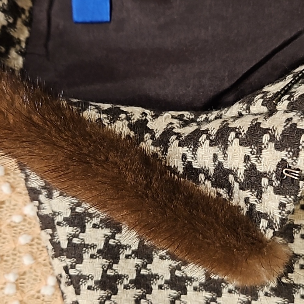 Liliu Angora Jacket - Picture 10 of 16